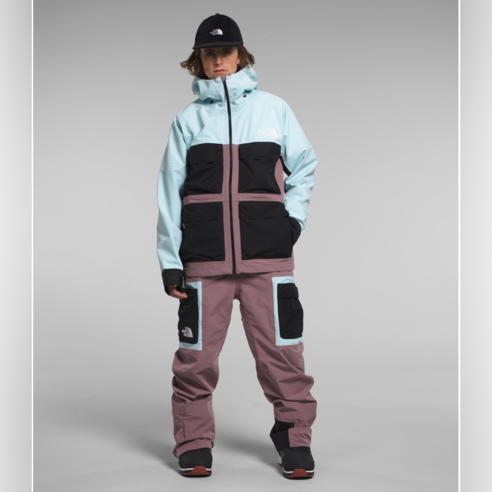 The North Face brand new with tags men’s ski jacket and bibs small - Picture 2 of 10